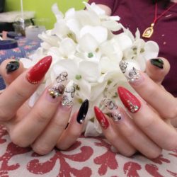 TOP NAIL