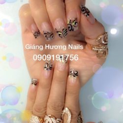 Tiệm Nails Giáng Hương