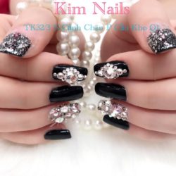 Kim Nails – Quận 1