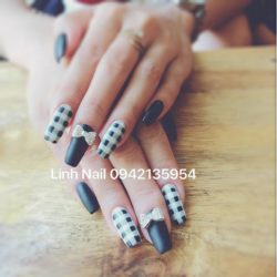 Linh Leo – Nail Huế