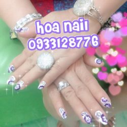 Hoa Nails