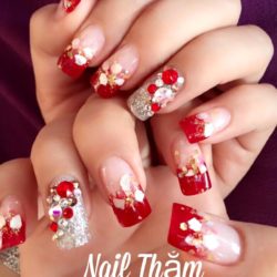 Nail Thắm