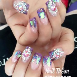 Nail Thắm