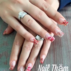 Nail Thắm