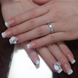 Thủy Nail – Tạ Hiện