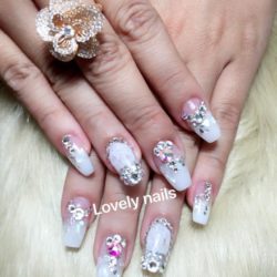 LoveLy Nail