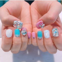 Charm Star Nail