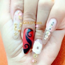 Gold Nail