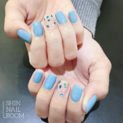 Shin Nail Room