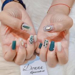 Donna Nails