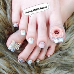 Hana Nail